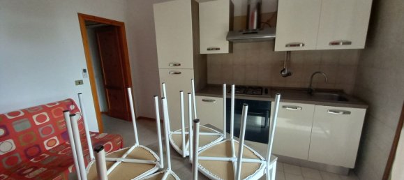 2-salle Appartement à Comacchio, Italy No. 24189 6