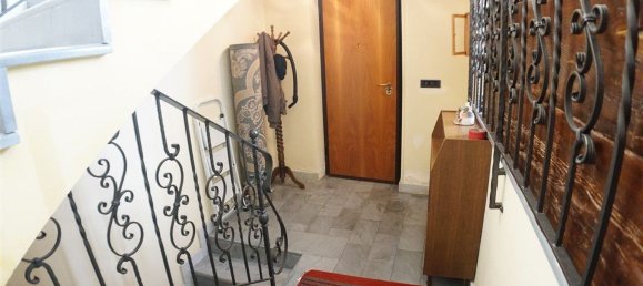 7 rooms House in Massa, Italy No. 141239 9