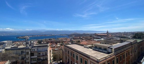 5 rooms Penthouse in Messina, Italy No. 167889 16