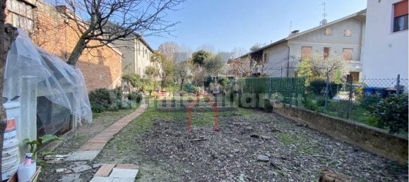 Квартира с 2 спальнями в Кастрокаро Терме э Терра дель Соле, Италия № 70338 15