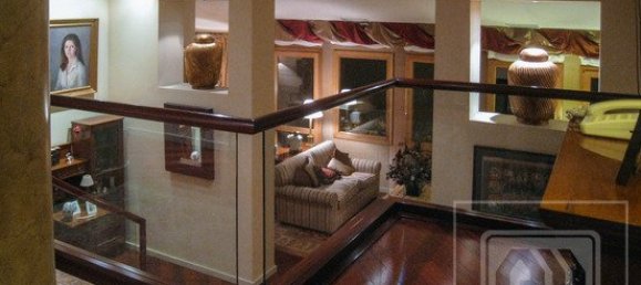 7 bedrooms Apartment in Madrid, Spain No. 117 2