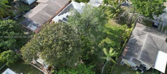 hotel en venta en Miami, Miami-Dade, Florida, USA № 615553 3