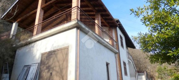 3 bedrooms House in Morbello, Italy No. 315722 2