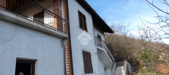 3 bedrooms House in Morbello, Italy No. 315722 8
