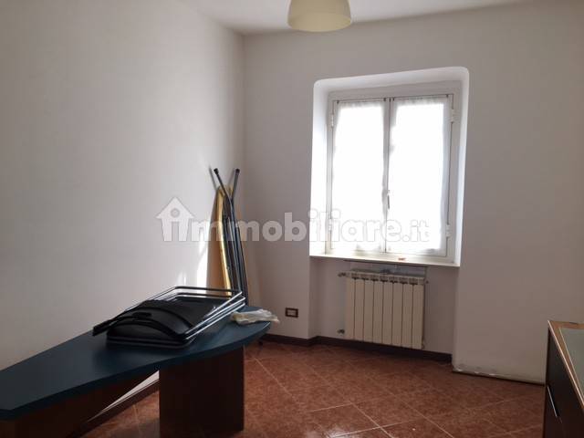 3 bedrooms Apartment in Genoa, Italy No. 62119