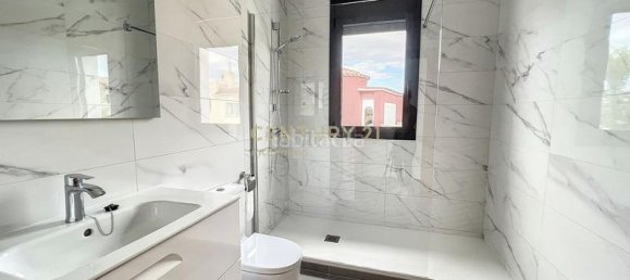 Villa de 5 dormitorios en Empuriabrava, Spain No. 84535 2