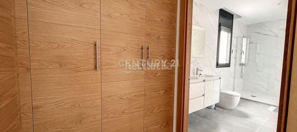 Villa de 5 dormitorios en Empuriabrava, Spain No. 84535 26