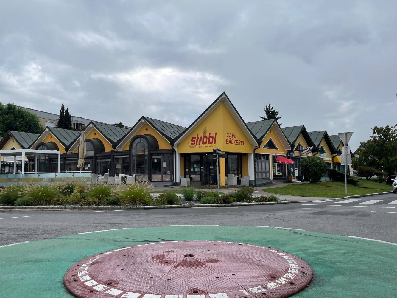 130m² Commercial property in Klagenfurt am Worthersee, Austria No. 62697