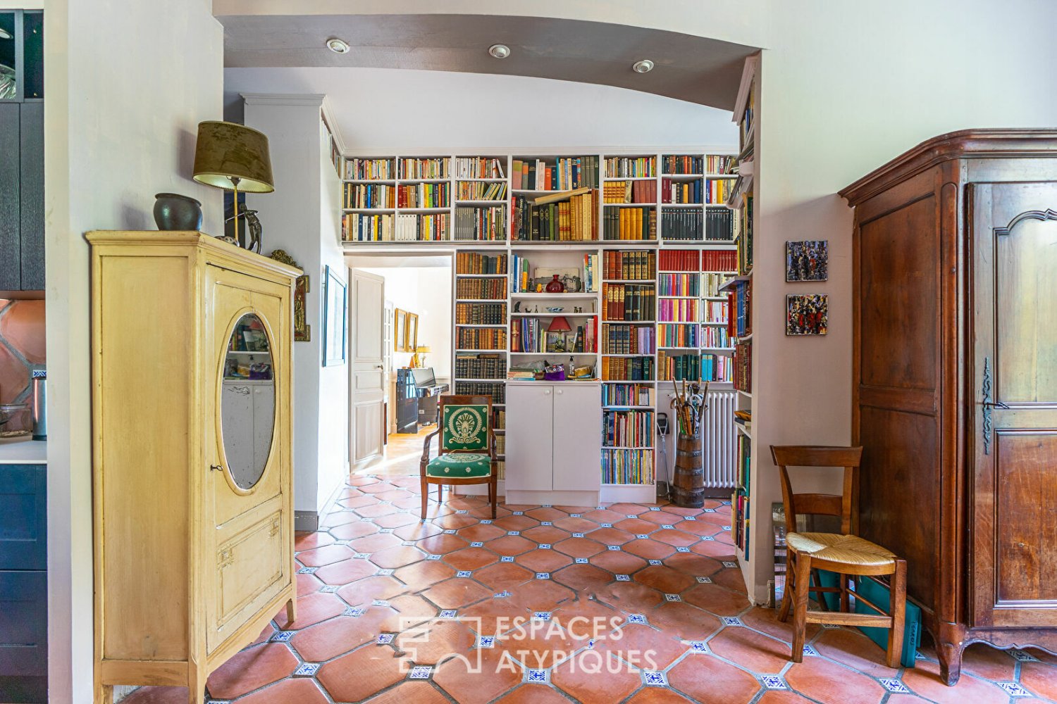 5 bedrooms Villa in Le Cellier, France No. 95566