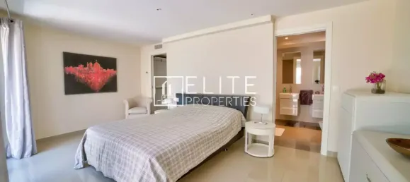 Villa de 7 dormitorios en Mouans-Sartoux, France No. 193602 24