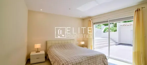 Villa de 7 dormitorios en Mouans-Sartoux, France No. 193602 26