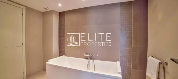 Villa de 7 dormitorios en Mouans-Sartoux, France No. 193602 33