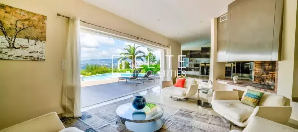 Villa de 7 dormitorios en Mouans-Sartoux, France No. 193602 3