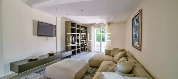 Villa de 7 dormitorios en Mouans-Sartoux, France No. 193602 16