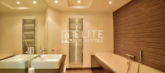 Villa de 7 dormitorios en Mouans-Sartoux, France No. 193602 32