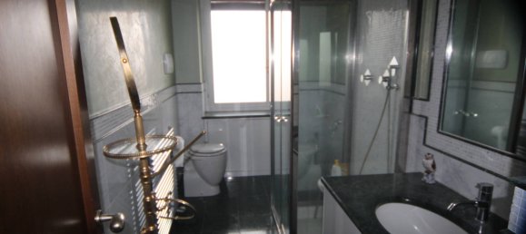 5 chambres Appartement à Fiano, Italy No. 62771 10