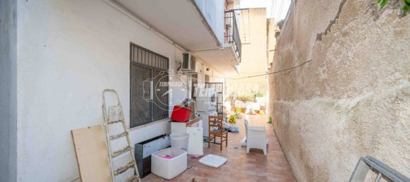Apartamento de 2 dormitorios en Messina, Italy No. 269645 28