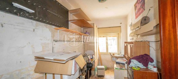Apartamento de 2 dormitorios en Messina, Italy No. 269645 7