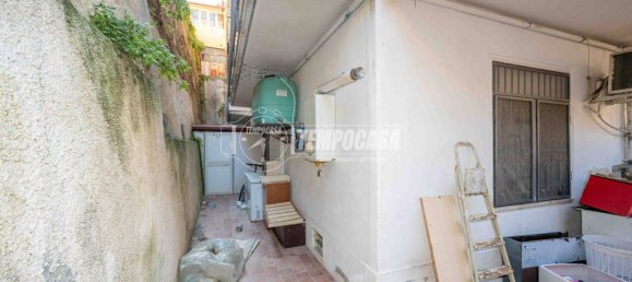 Apartamento de 2 dormitorios en Messina, Italy No. 269645 27