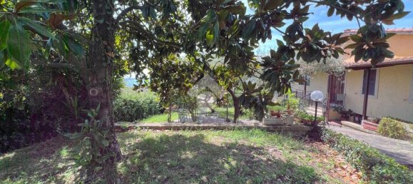 3 bedrooms Villa in Trevignano Romano, Italy No. 353009 10