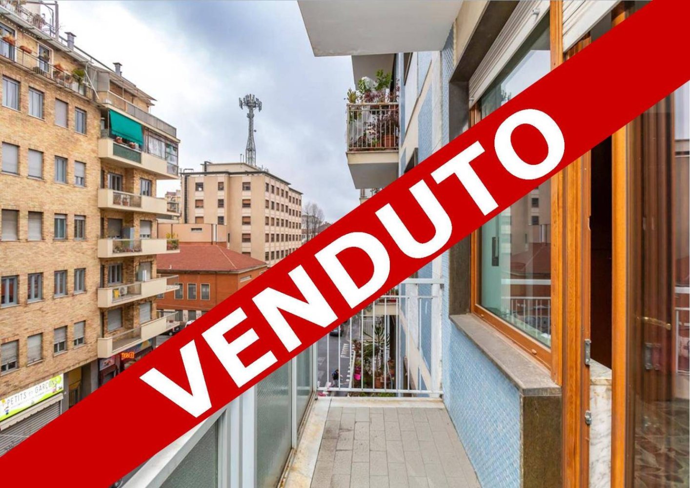 2 Schlafzimmer Wohnung in Turin, Italy, Nr. 145674