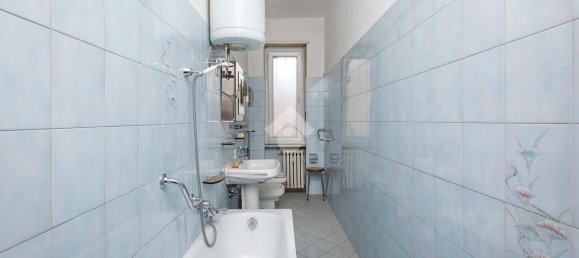 2 Schlafzimmer Wohnung in Turin, Italy, Nr. 145674 20