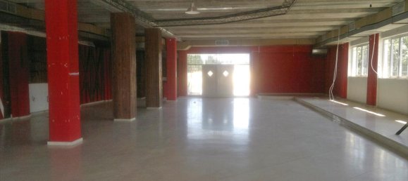 1000m² Property in Agioi Theodoroi, Greece No. 7520 3