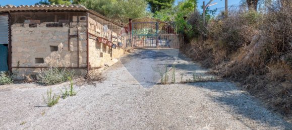 Villa de 6 dormitorios en Grammichele, Italy No. 326115 28