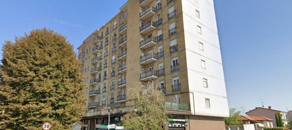 3-salle Appartement à Motta Visconti, Italy No. 4046 23