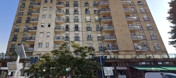 3-salle Appartement à Motta Visconti, Italy No. 4046 4