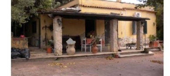 4 bedrooms Villa in Velletri, Italy No. 338045 2