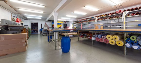 15 rooms Building in Essen, Germany No. 362035 8