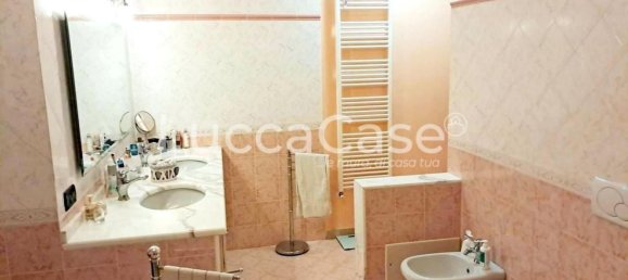 Вилла с 7 комнатами в Лукка, Италия № 160373 13