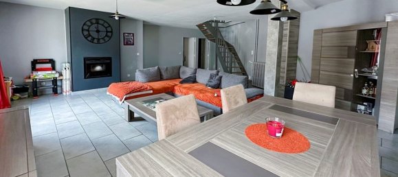 Moradia em banda T3 em Renwez, France N.º 259223 4