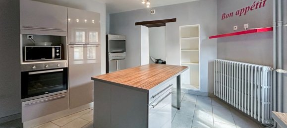 Moradia em banda T3 em Renwez, France N.º 259223 2