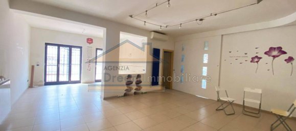 3 bedrooms Apartment in Giugliano in Campania, Italy No. 101842 12