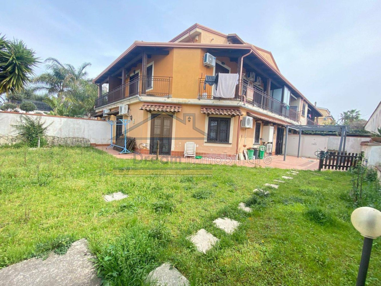 3 bedrooms Apartment in Giugliano in Campania, Italy No. 101842