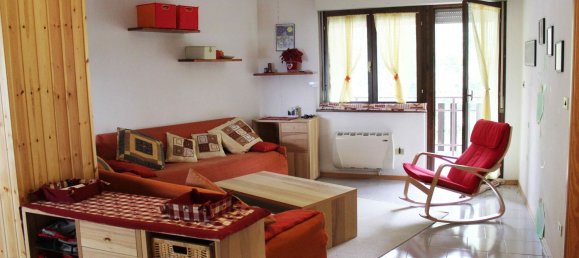 2-salle Appartement à Bagnolo Piemonte, Italy No. 269354 8