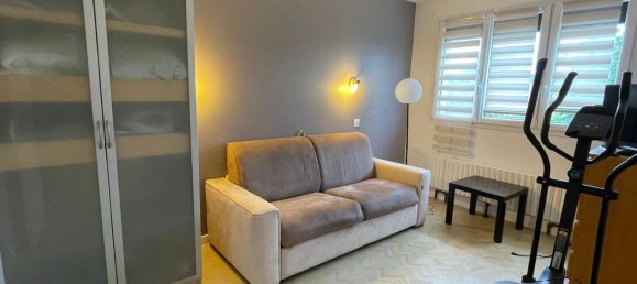 Дом с 8 комнатами в Понто-Комбо, Франция № 329899 16