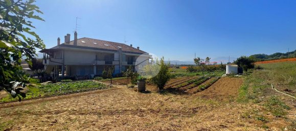 900m² Land in San Benedetto del Tronto, Italy No. 78224 4