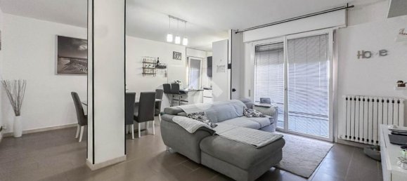 3 bedrooms Apartment in Carpi, Italy No. 257871 5