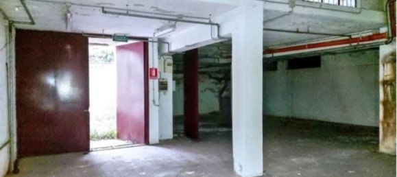 235m² Garage in Alessandria, Italy No. 290387 10