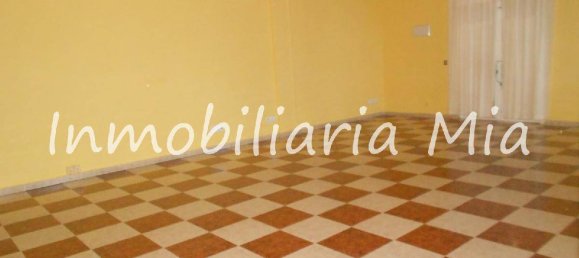 Propriété commerciale à Benalmadena, Spain 65m² No. 40023 3