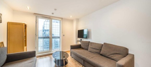 Apartamento de 2 dormitorios en Canary Wharf, United Kingdom No. 5632 7