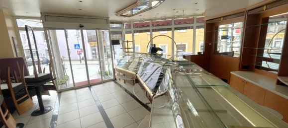  بناية في Hof, Germany 130متر مربع رقم 148658 3