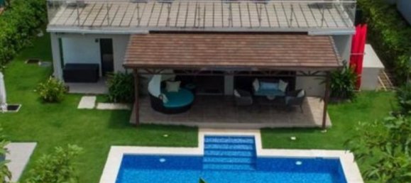 4 bedrooms House in Garabito, Costa Rica No. 1082 2