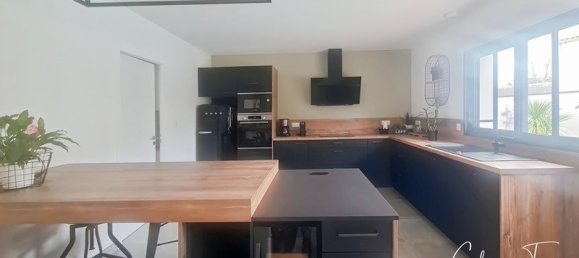 3 غرف نوم منزل في Marans, France رقم 98280 11