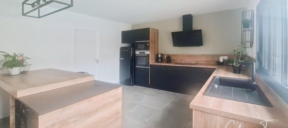 3 غرف نوم منزل في Marans, France رقم 98280 10