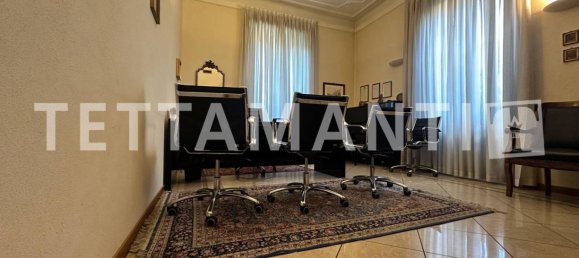 5 rooms Office in Como, Italy No. 378995 19