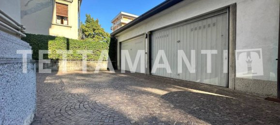 5 rooms Office in Como, Italy No. 378995 21